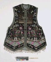 藏品(綠地長袖女衫(外罩背心))的圖片